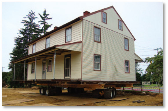 House on  trailer/wheels for relocation