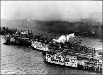 Image of a boat in the 1800s.